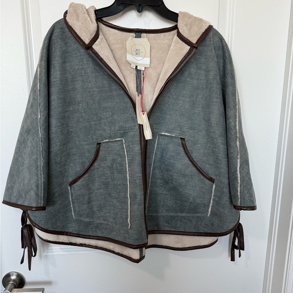 Anthropologie Jackets & Blazers - Anthropologie Gray and Cream Hooded Cape